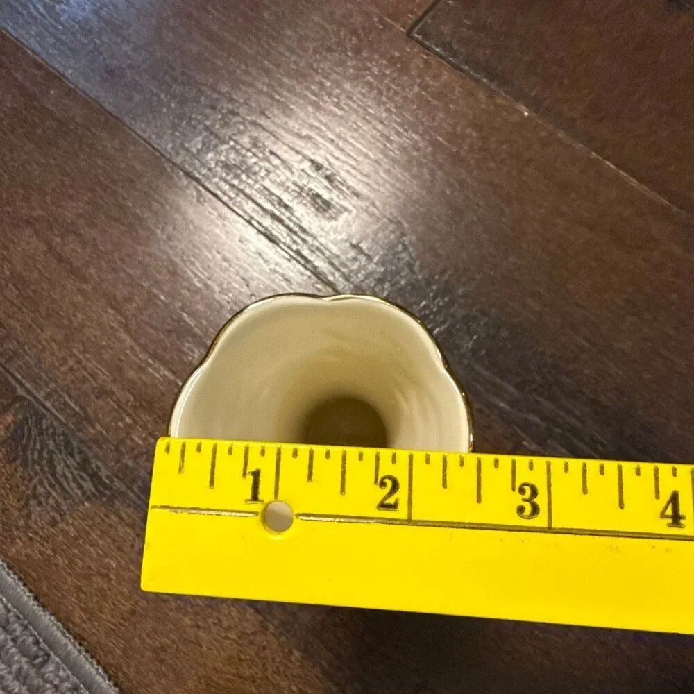 Lenox holiday tartan bud vase plaid Ralph Lauren Christmas cream fruit gold rim - Picture 7 of 7